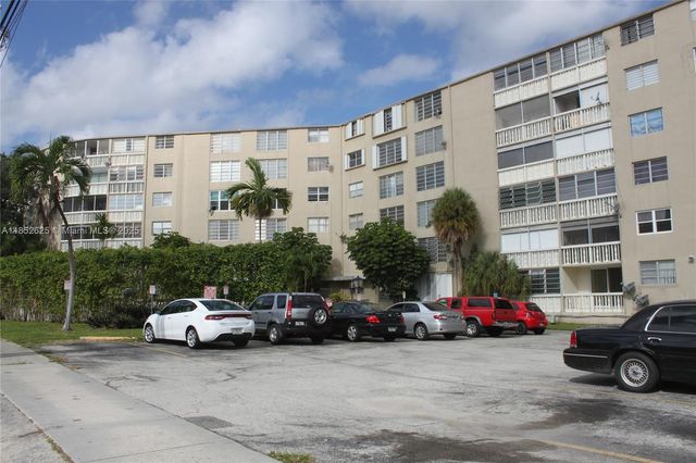 1475 NE 125th Ter 509H, North Miami, FL 33161