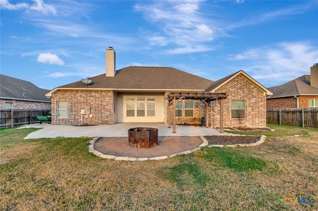 204 Auburn Hill, Victoria, TX 77904