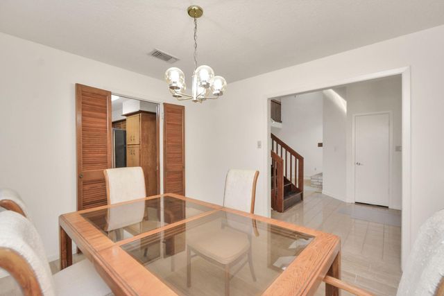 4743 Sabrina Drive Drive, Houston, TX 77066