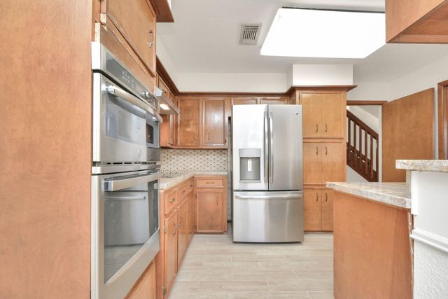 4743 Sabrina Drive Drive, Houston, TX 77066