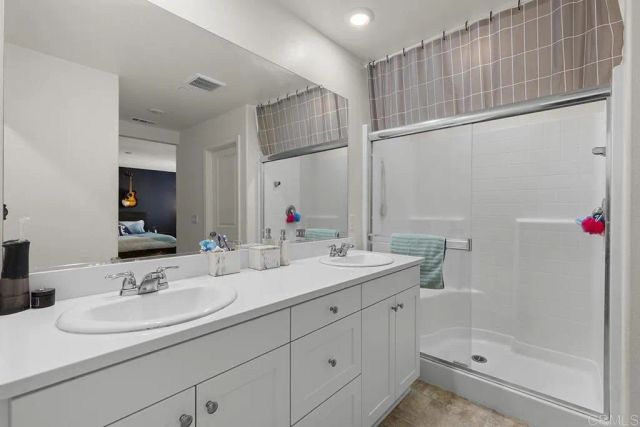 32097 Rambling Court, Winchester, CA 92596
