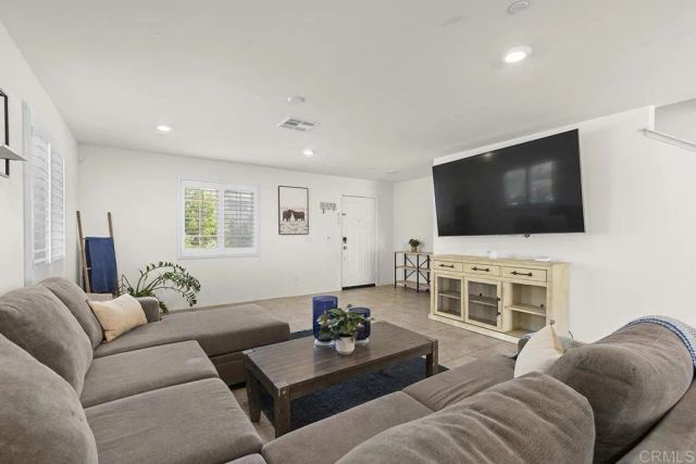 32097 Rambling Court, Winchester, CA 92596