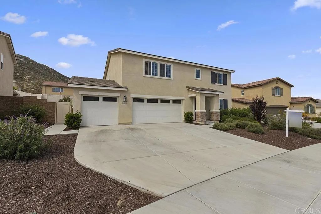 32097 Rambling Court, Winchester, CA 92596