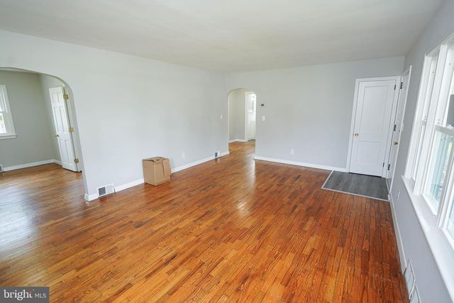 737 MAGNOLIA DR, Seaford, DE 19973