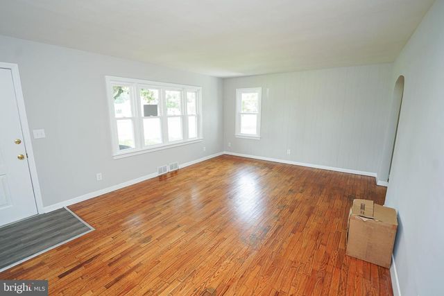 737 MAGNOLIA DR, Seaford, DE 19973