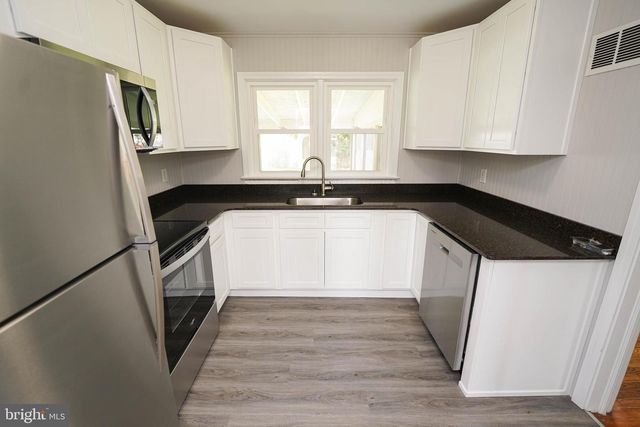 737 MAGNOLIA DR, Seaford, DE 19973