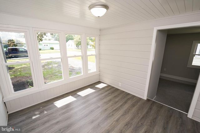 737 MAGNOLIA DR, Seaford, DE 19973