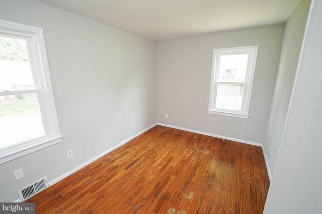 737 MAGNOLIA DR, Seaford, DE 19973