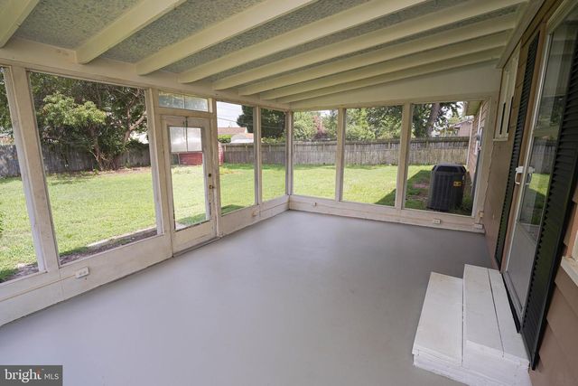 737 MAGNOLIA DR, Seaford, DE 19973