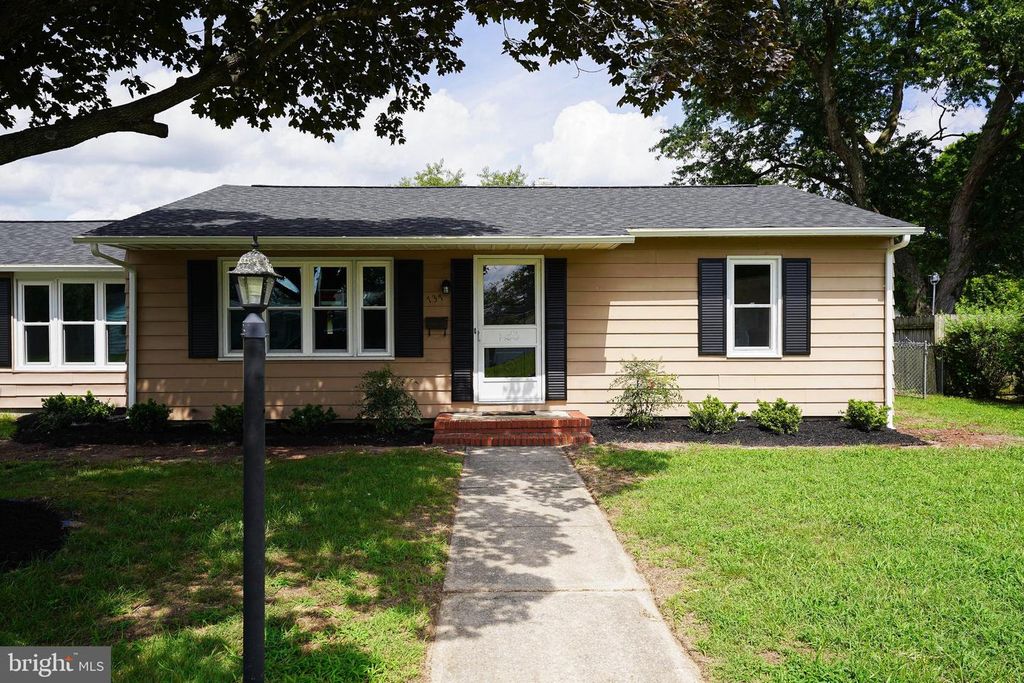 737 MAGNOLIA DR, Seaford, DE 19973