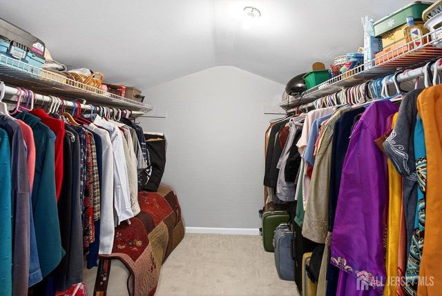 829 Cranbury Cross Road, North Brunswick, NJ 08902