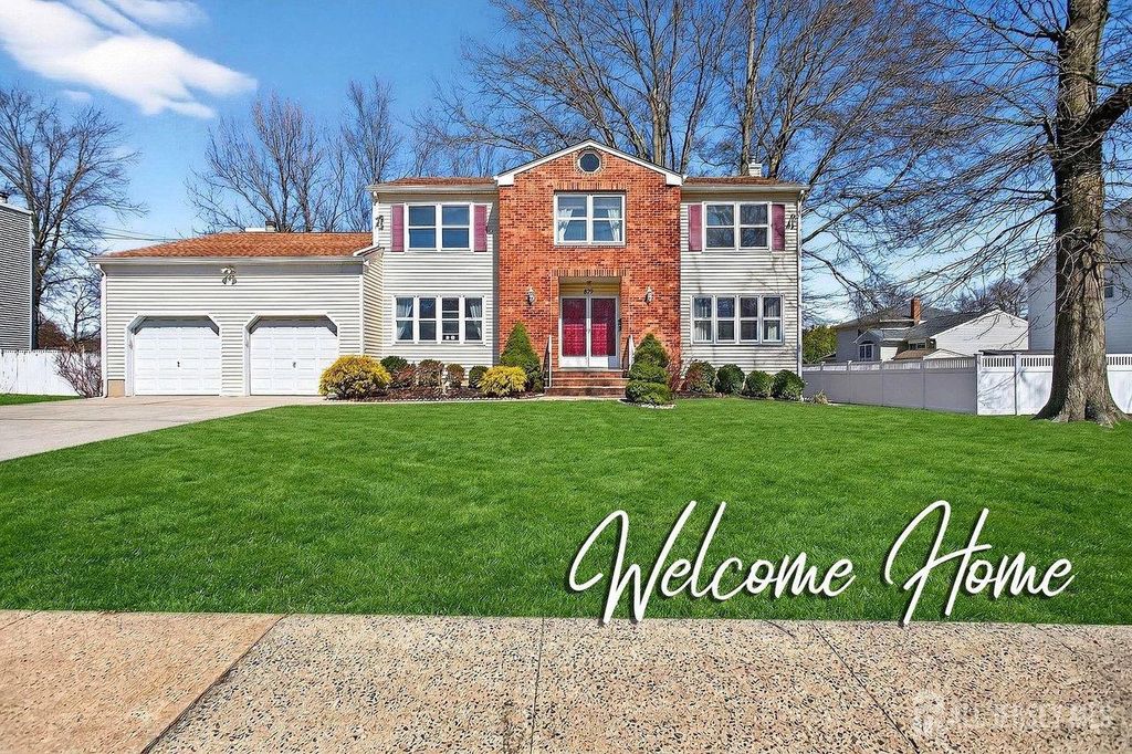 829 Cranbury Cross Road, North Brunswick, NJ 08902