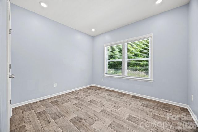 10210 Holly Park Drive, Charlotte, NC 28214