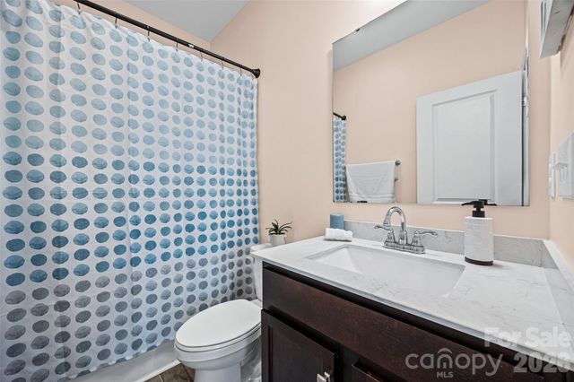 10210 Holly Park Drive, Charlotte, NC 28214