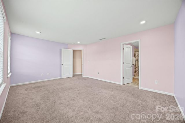 10210 Holly Park Drive, Charlotte, NC 28214