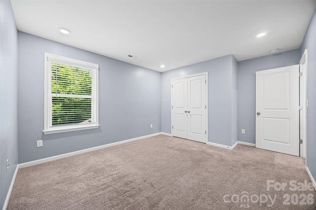 10210 Holly Park Drive, Charlotte, NC 28214