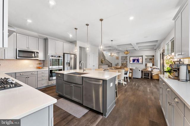 118 LOYD DR, Fredericksburg, VA 22406