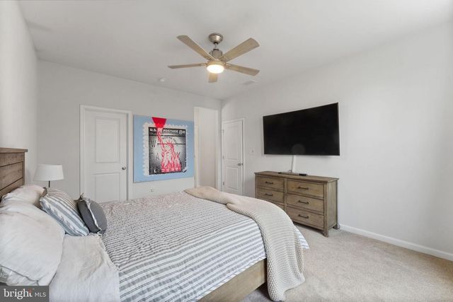 118 LOYD DR, Fredericksburg, VA 22406