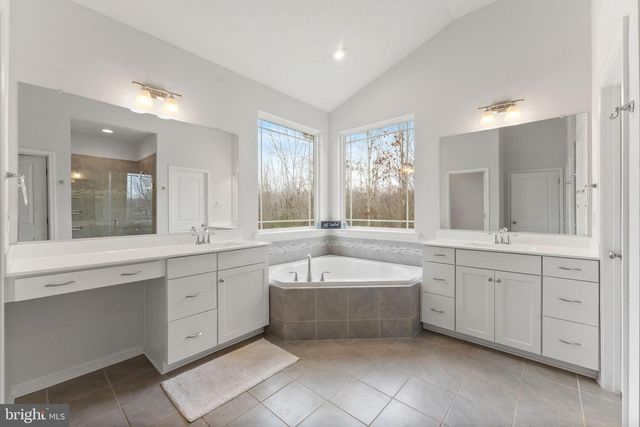 118 LOYD DR, Fredericksburg, VA 22406