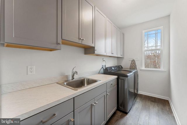 118 LOYD DR, Fredericksburg, VA 22406