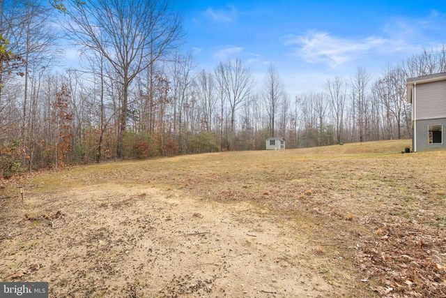 118 LOYD DR, Fredericksburg, VA 22406