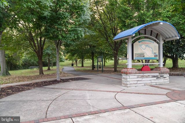 118 LOYD DR, Fredericksburg, VA 22406