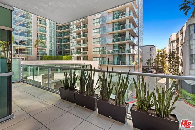 13650 MARINA POINTE Drive 306, Marina Del Rey, CA 90292