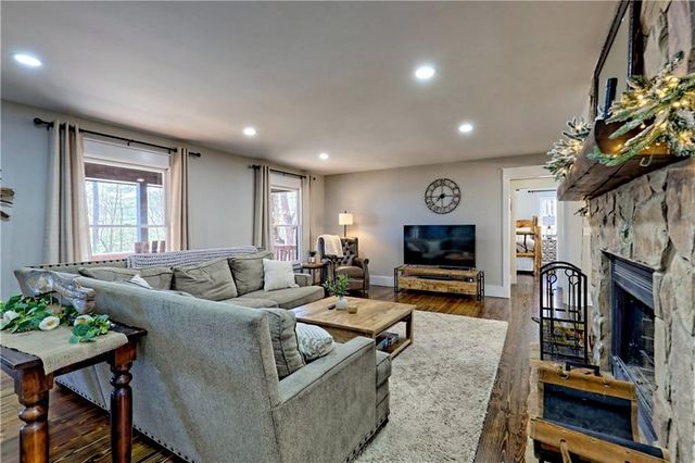 456 Barnyard Lane, Clayton, GA 30525