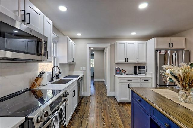 456 Barnyard Lane, Clayton, GA 30525