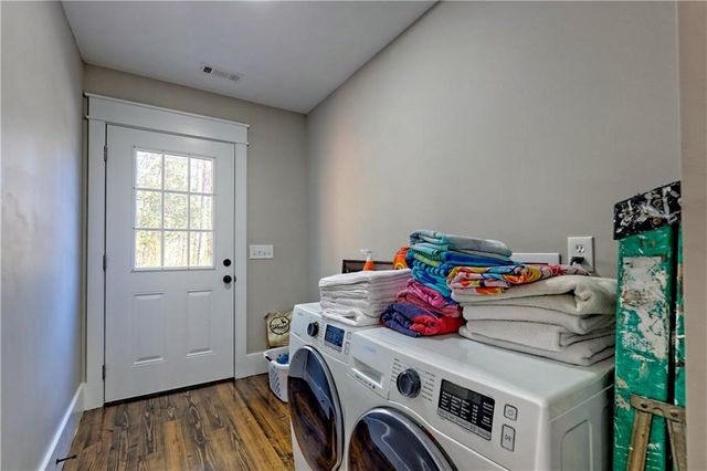 456 Barnyard Lane, Clayton, GA 30525