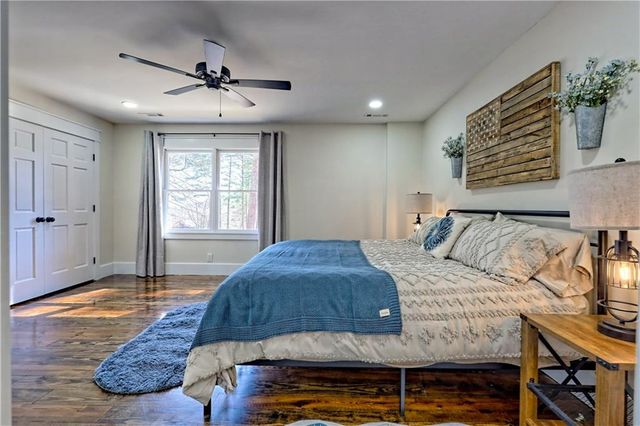 456 Barnyard Lane, Clayton, GA 30525