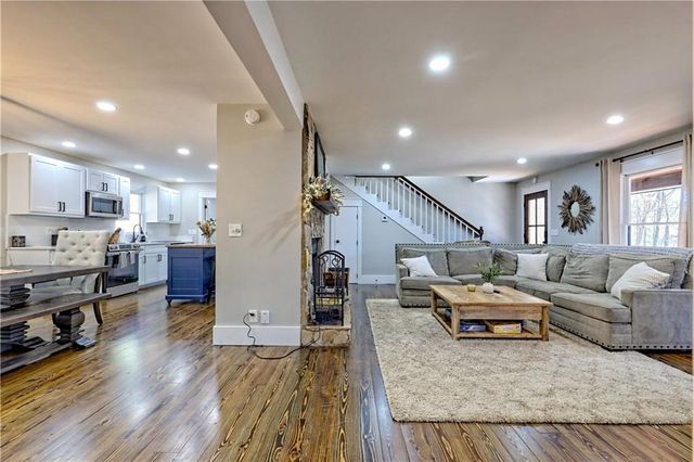 456 Barnyard Lane, Clayton, GA 30525