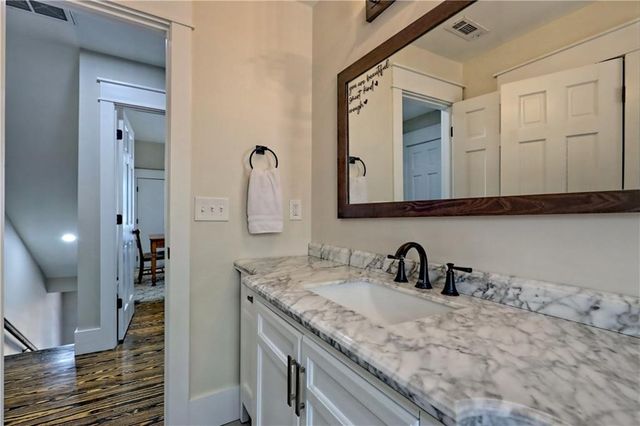 456 Barnyard Lane, Clayton, GA 30525