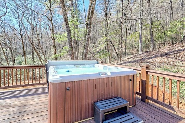 456 Barnyard Lane, Clayton, GA 30525