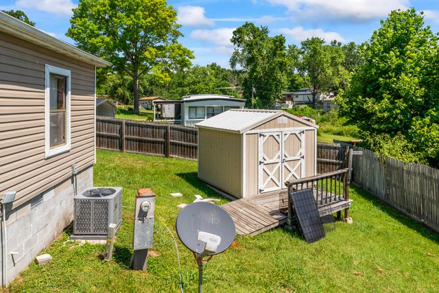 528 Darla Drive, Branson, MO 65616