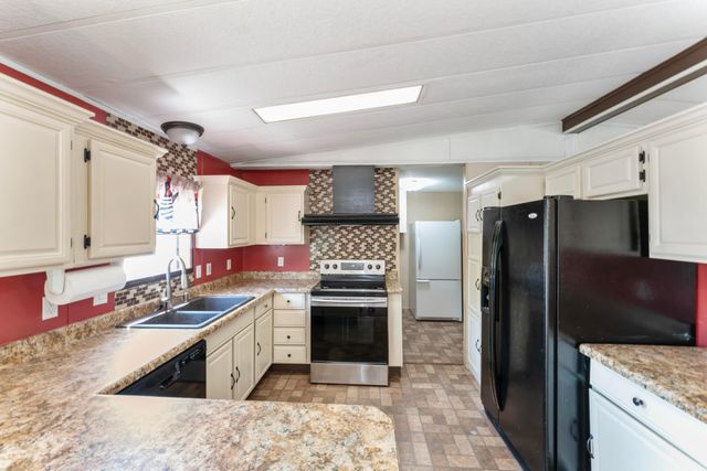 528 Darla Drive, Branson, MO 65616