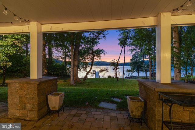 8535 COLLEEN DR, Port Tobacco, MD 20677