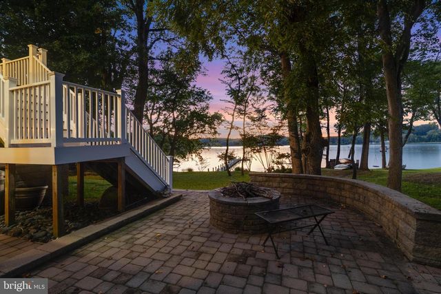 8535 COLLEEN DR, Port Tobacco, MD 20677