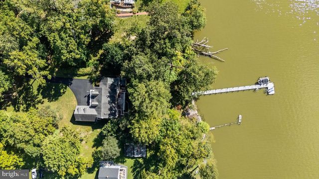 8535 COLLEEN DR, Port Tobacco, MD 20677
