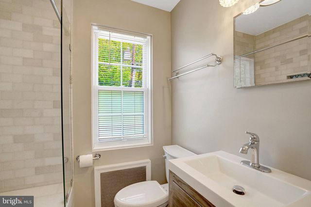 3308 LANDOVER ST, Alexandria, VA 22305