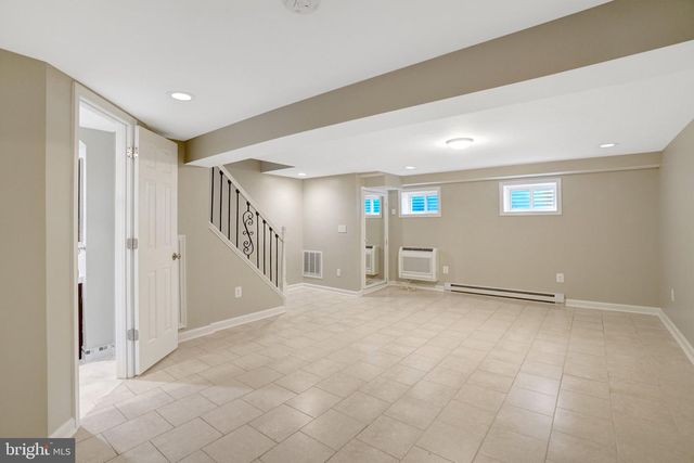3308 LANDOVER ST, Alexandria, VA 22305
