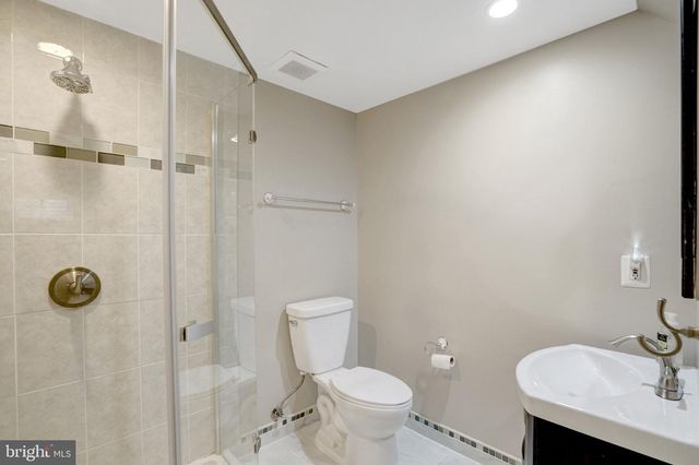 3308 LANDOVER ST, Alexandria, VA 22305