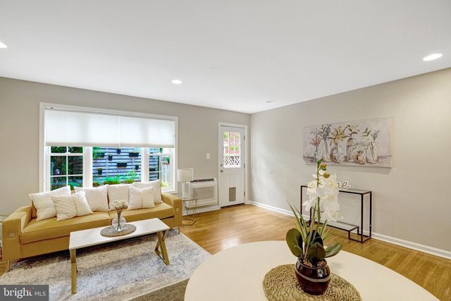 3308 LANDOVER ST, Alexandria, VA 22305
