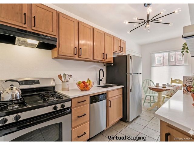 1416 N Downing St 1, Denver, CO 80218