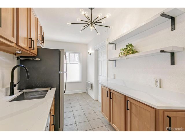 1416 N Downing St 1, Denver, CO 80218