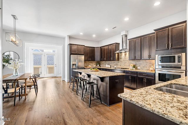 312 Della Street, Chapel Hill, NC 27516