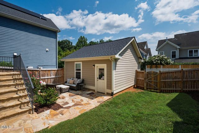 312 Della Street, Chapel Hill, NC 27516