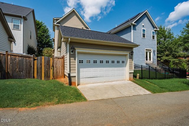 312 Della Street, Chapel Hill, NC 27516