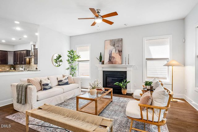312 Della Street, Chapel Hill, NC 27516