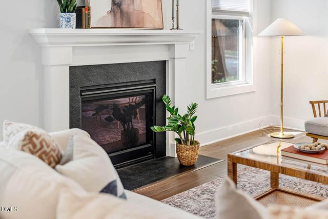 312 Della Street, Chapel Hill, NC 27516